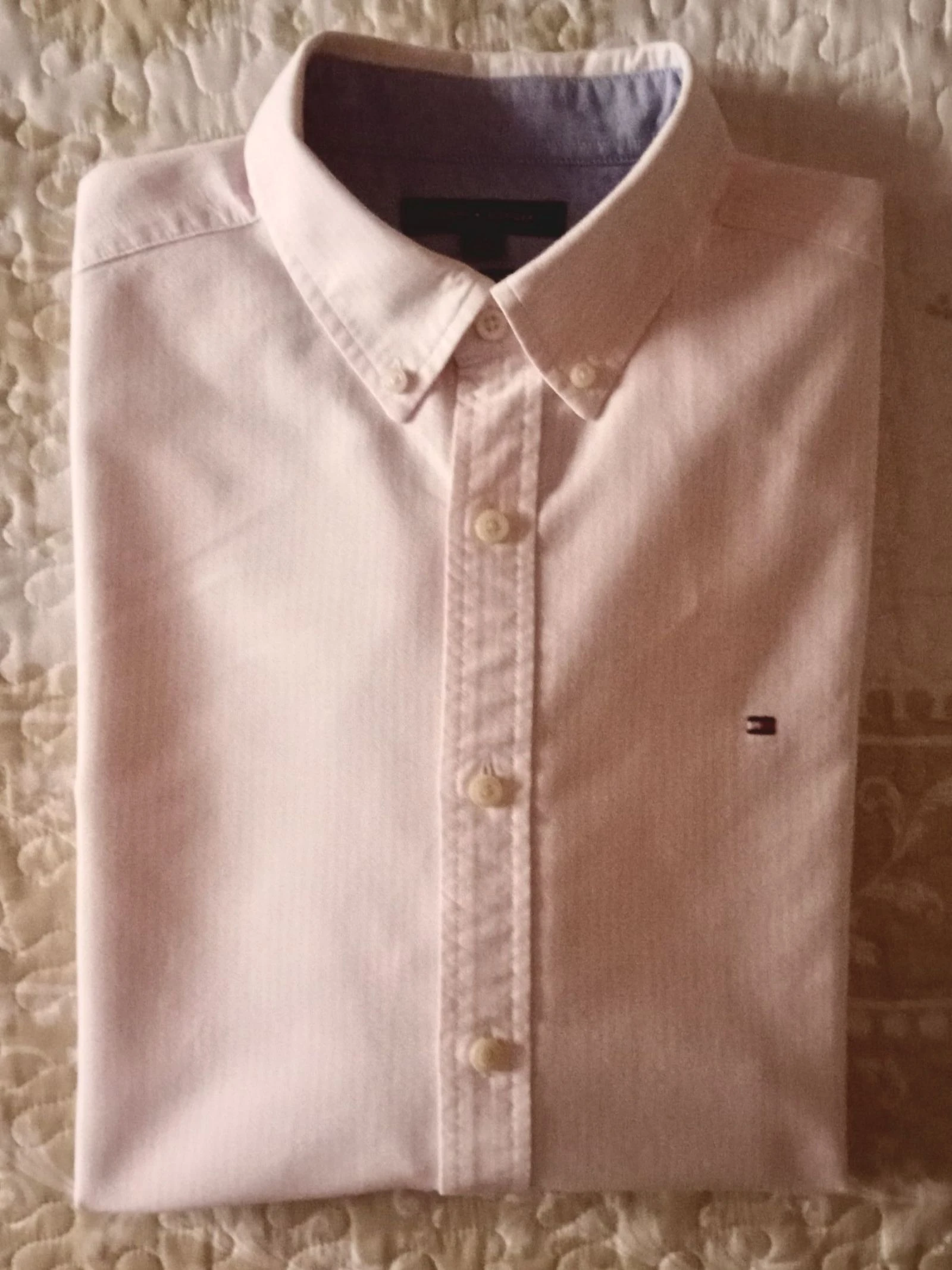 Camisa masculina listras brancas e rosas Tommy Hilfiger tamanho G em ótimo estado 100% algodão | Inclui 4 botões de reposição – photo 3